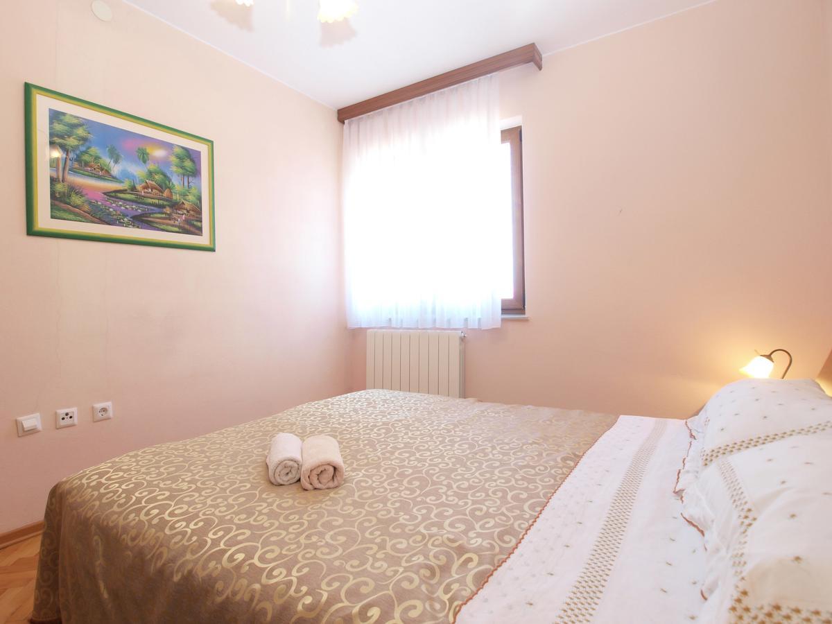 Apartments Mirjana 1655 Kanfanar Buitenkant foto