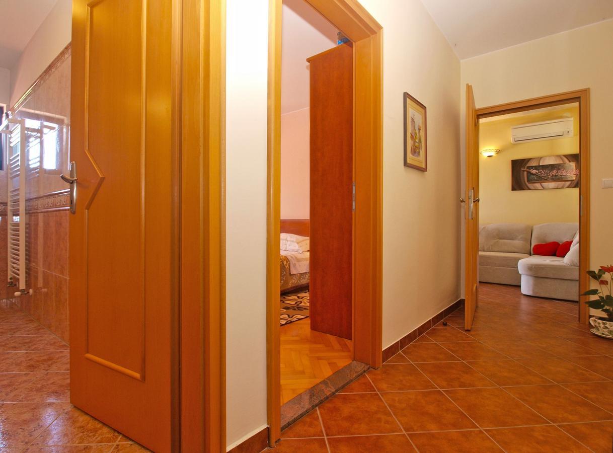 Apartments Mirjana 1655 Kanfanar Buitenkant foto