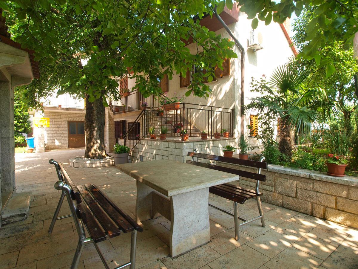 Apartments Mirjana 1655 Kanfanar Buitenkant foto